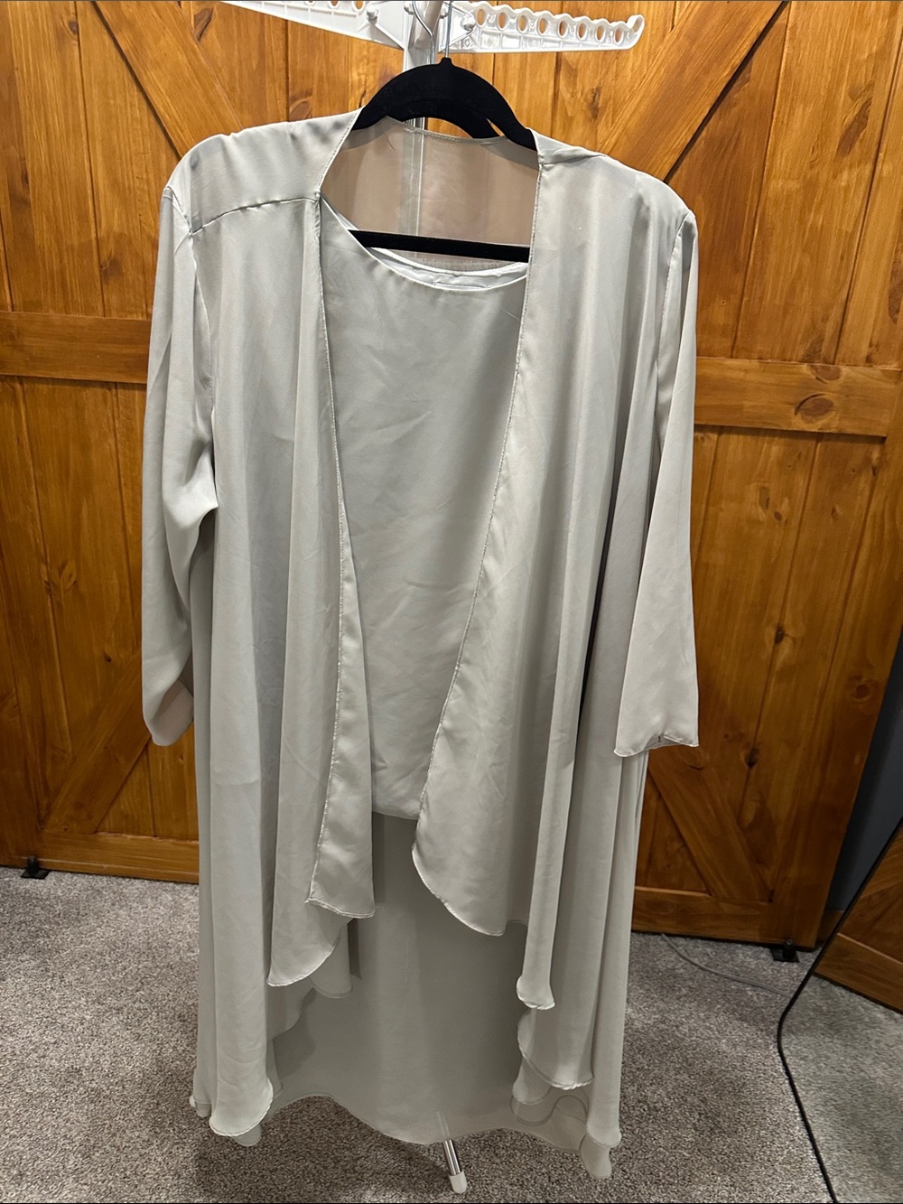 Elegant Women's Wedding Dress Pants Set in Light Gray 3